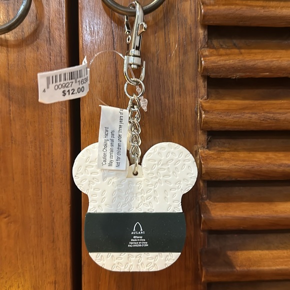 DISNEY AULANI - NWT- Spam Musubi wishable key ring - Picture 2 of 4